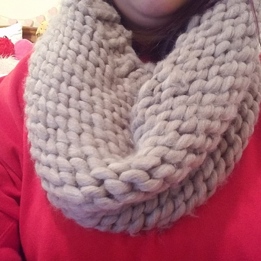 Merona Infinity Scarf - Picture 4 of 4